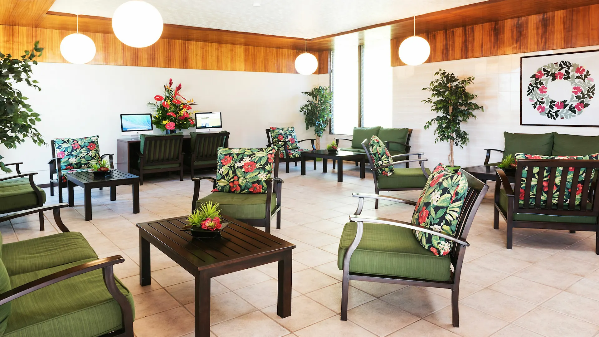 ***  Maui Seaside Hotel Kahului United States